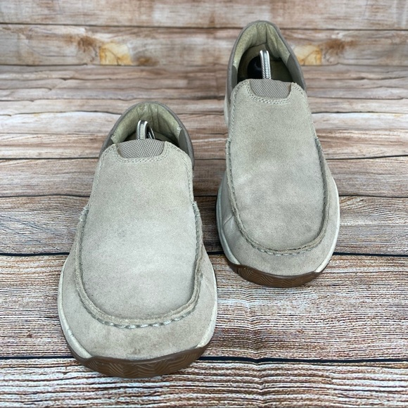 Clarks Slip On loafers Men Size 11.5 Casual Shoes - Beige - NEW - Picture 6 of 9